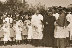 Castion di Zoppola, 7 novembre 1925, prima comunione di alcuni bambini dell'Istituto San Filippo Neri (part.)