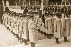 Portogruaro,  bambini dell'Istituto San Filippo Neri alla fine degli anni venti.